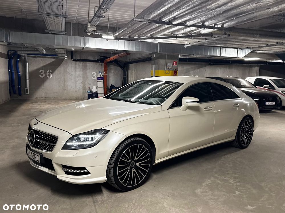 Mercedes-Benz CLS 350 CDI 4-Matic BlueEff - 4