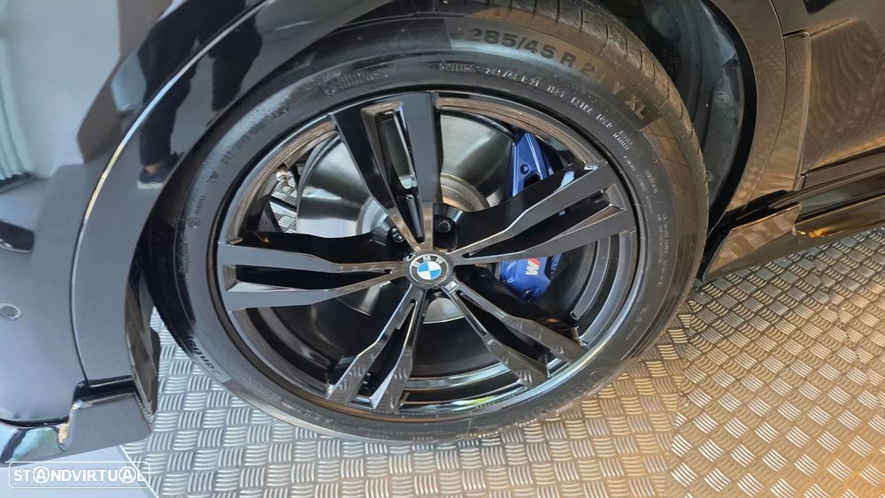BMW X7 40 d xDrive Pack M - 39