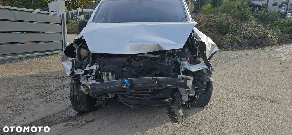 Peugeot Partner HDi FAP 115 Style - 21