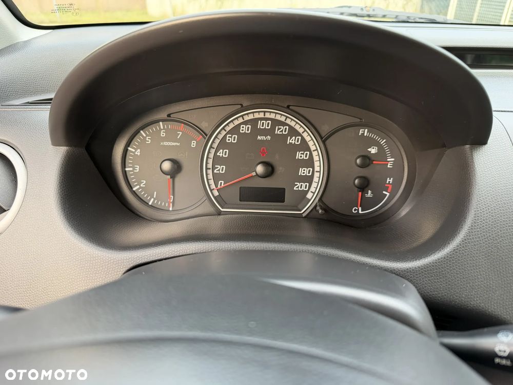 Suzuki Swift - 14