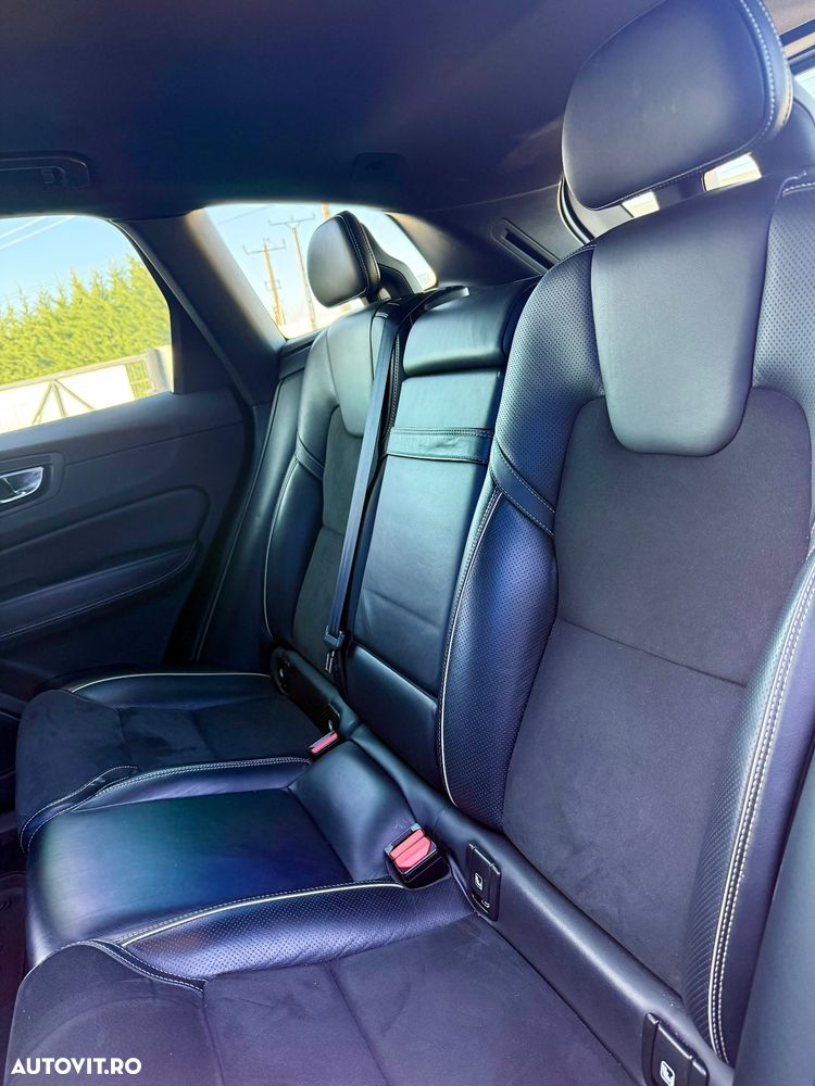 Volvo XC 60 D4 Geartronic RDesign - 12