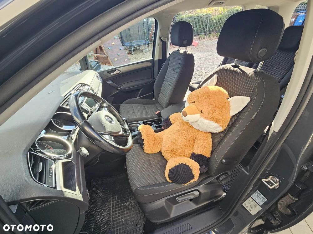 Volkswagen Touran 2.0 TDI BMT Comfortline DSG - 1