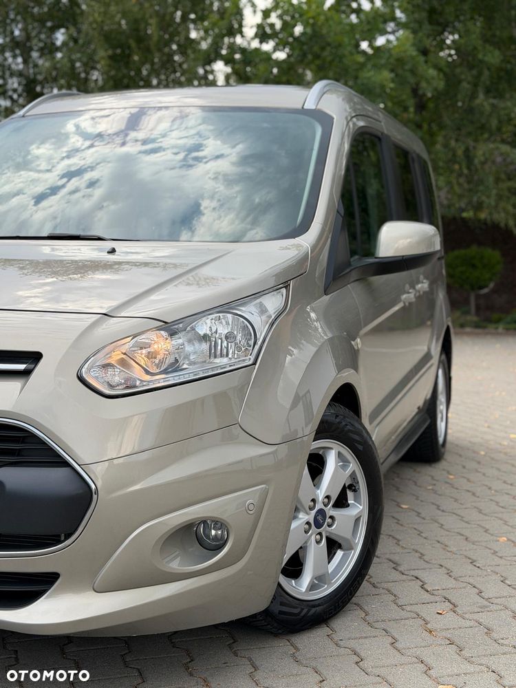 Ford Tourneo Connect - 8