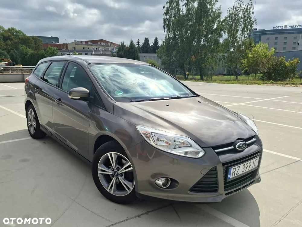Ford Focus - 9
