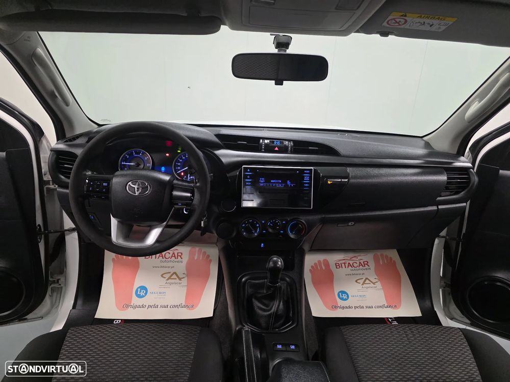 Toyota HILUX  2.4 D-4D 2WD CD - 61