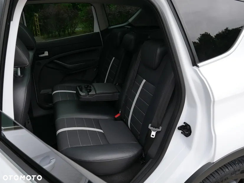 Ford Kuga 2.0 TDCi 4WD Titanium - 28
