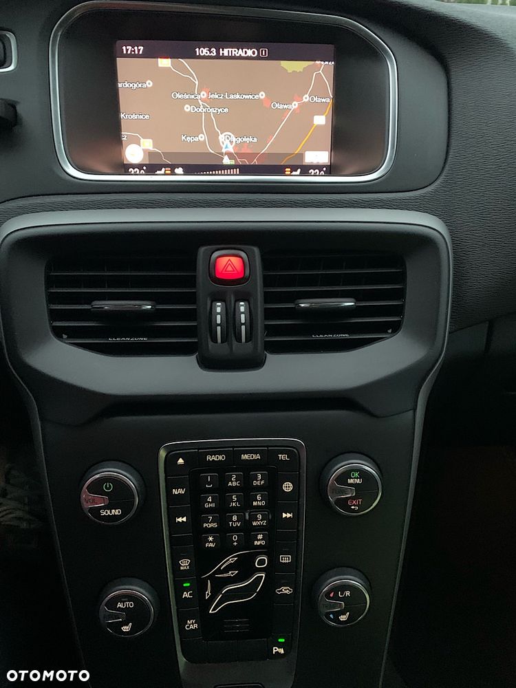 Volvo V40 - 31