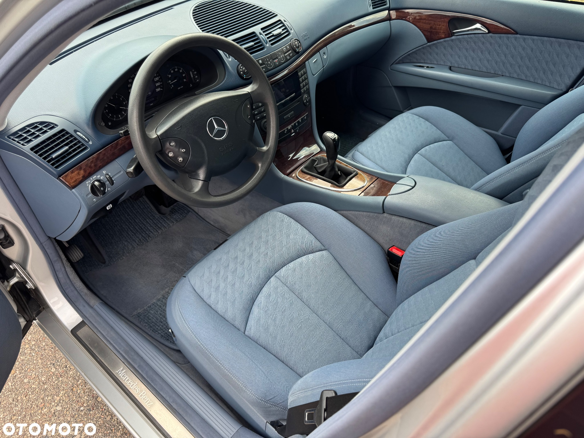 Mercedes-Benz Klasa E 200 Kompressor Classic - 7