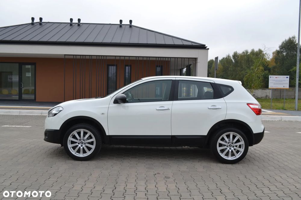 Nissan Qashqai - 10