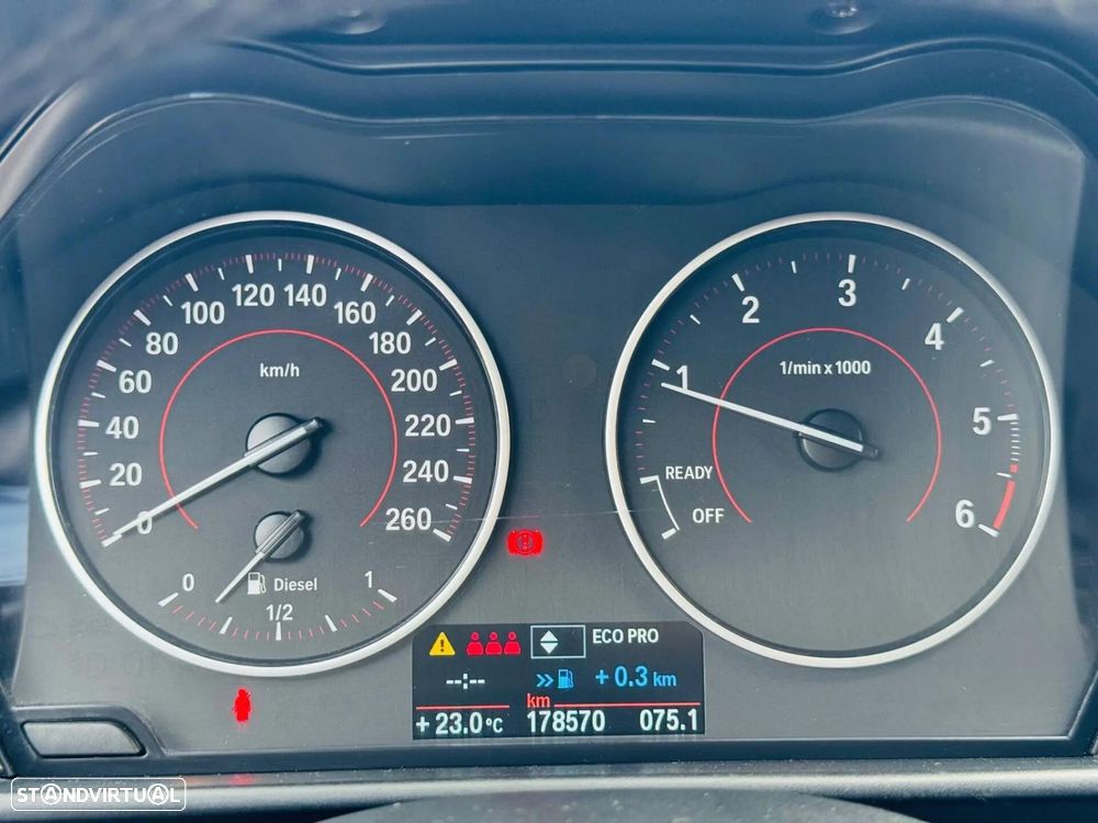 BMW 116 d EfficientDynamics Edition Sport Line — fotografia 27