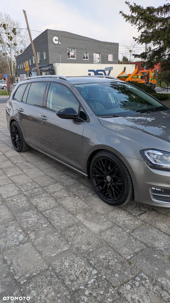 Volkswagen Golf 2.0 TDI BlueMotion Technology DSG Allstar - 13