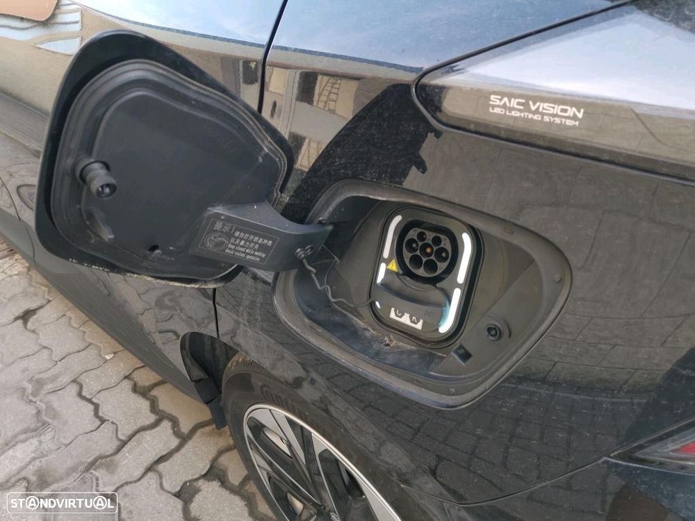 MG MG4 51 kWh Standard - 10