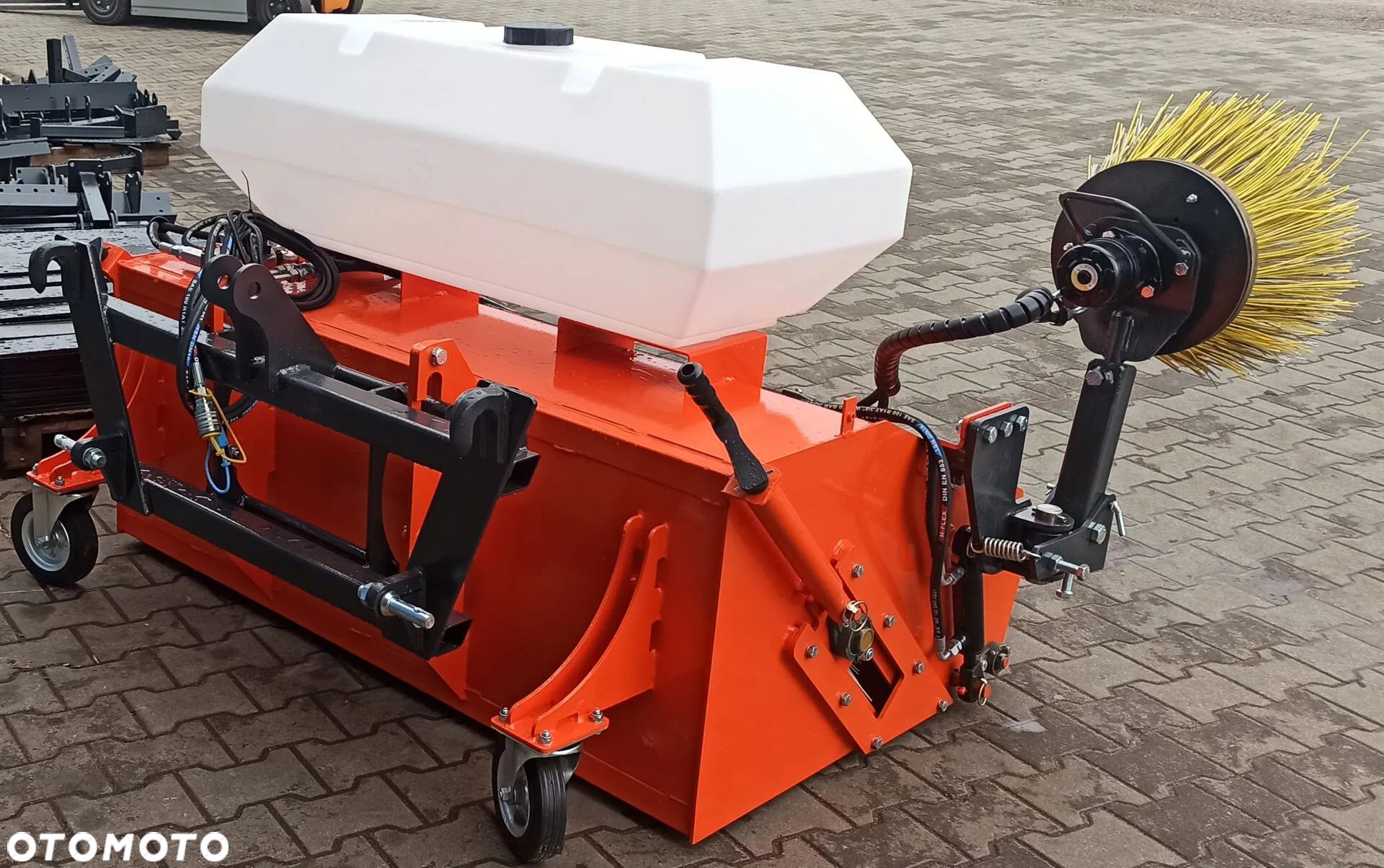 Zamiatarka 1,2 m MT1 – mocowanie tylko przedni TUZ kat. I Metal Technik - 1