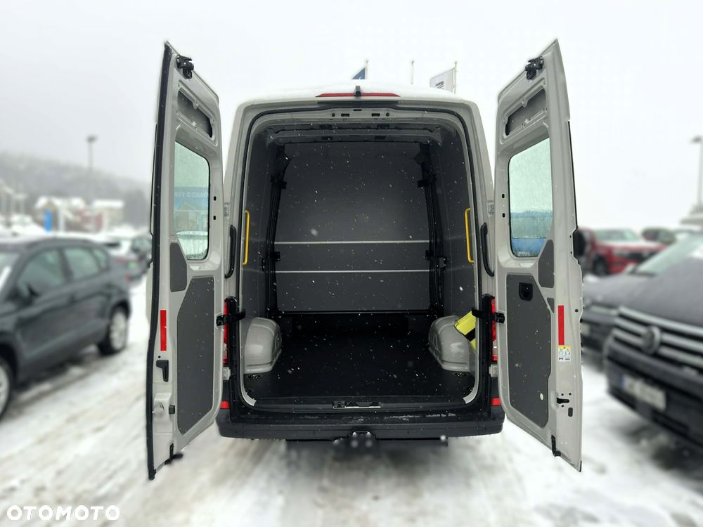 Volkswagen Crafter - 9