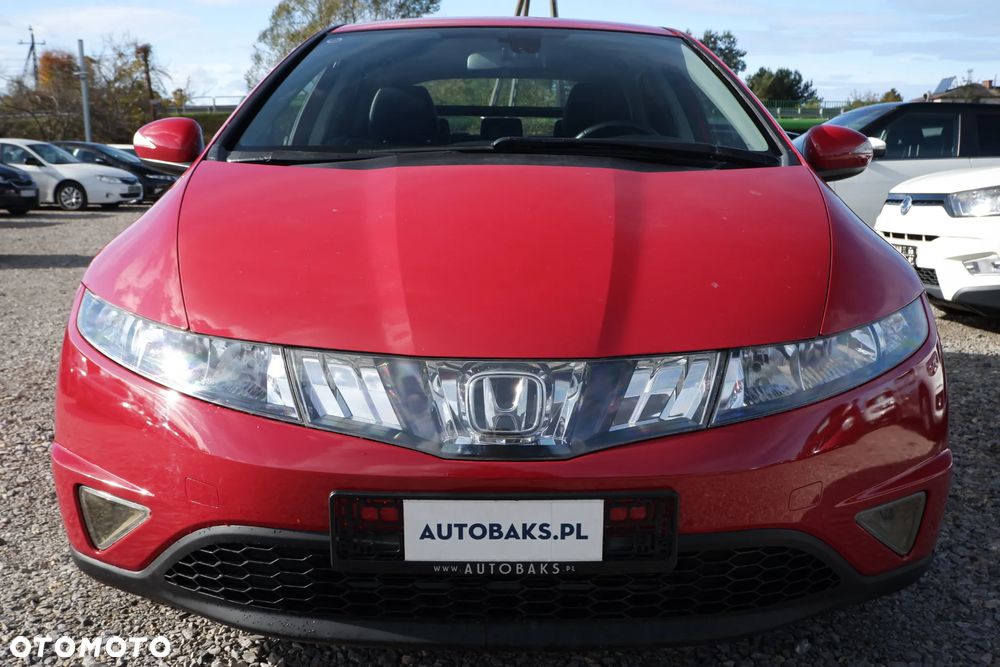 Honda Civic 1.8i-VTEC Sport