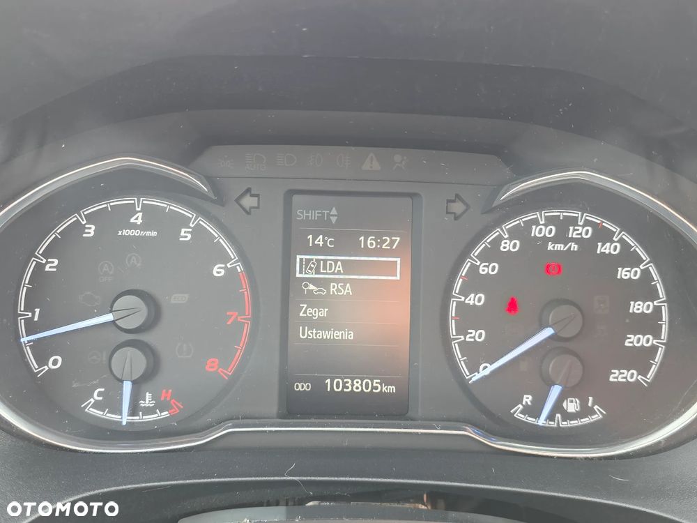 Toyota Yaris 1.5 Premium - 25