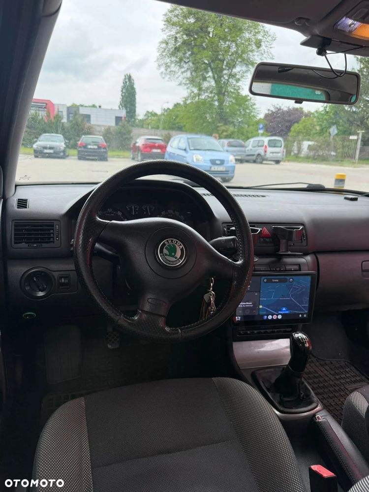 Skoda Octavia 2.0 Elegance - 6