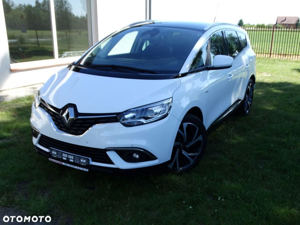 Renault Grand Scenic - 1