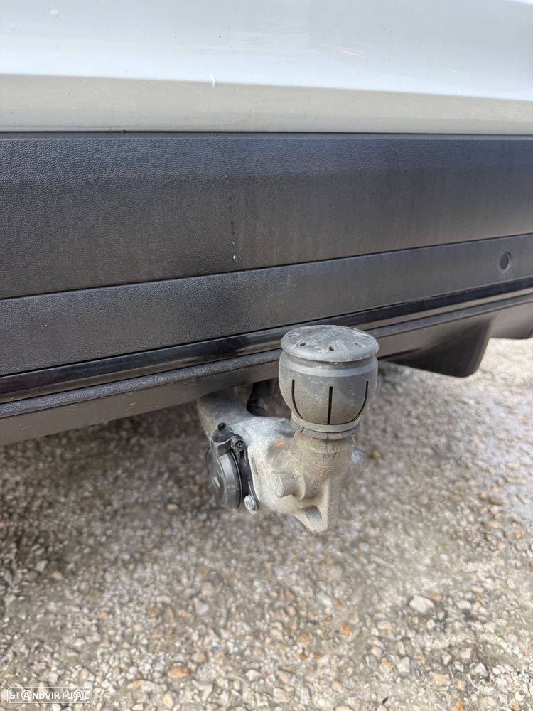 Mercedes-Benz GLC 300 - 31