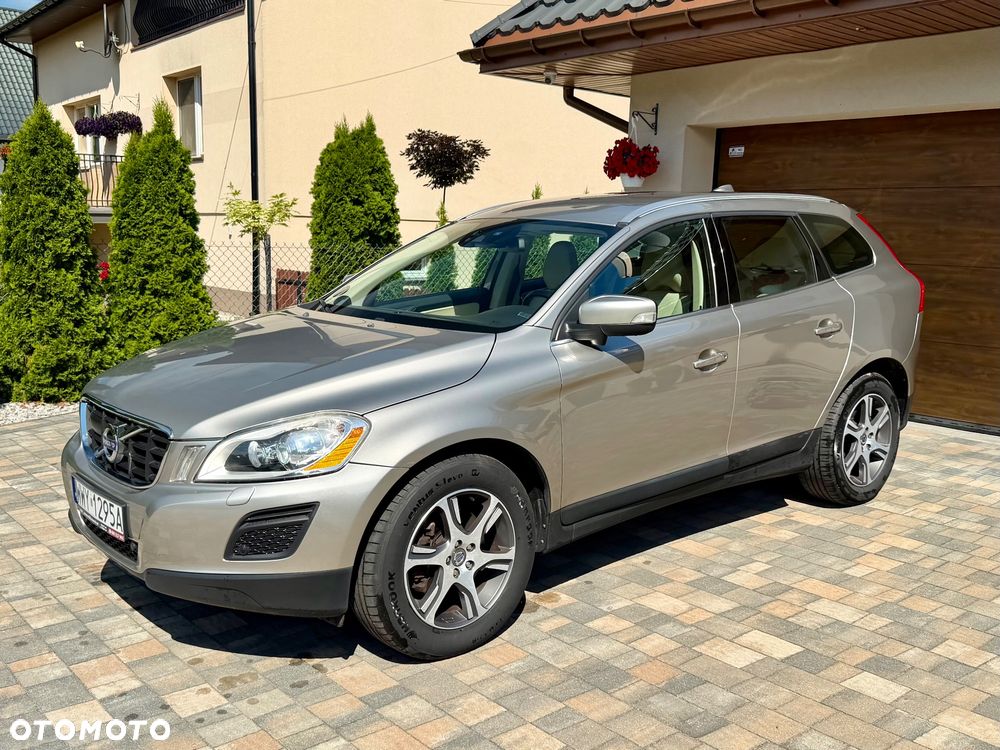 Volvo XC 60 - 2