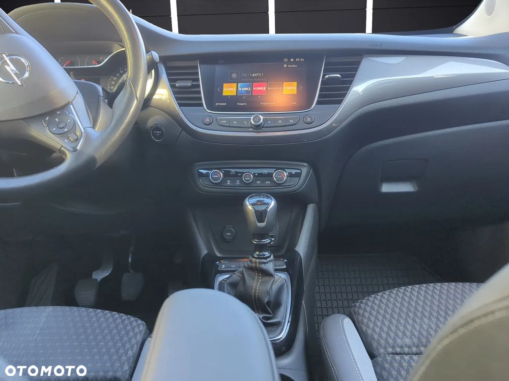 Opel Crossland X 1.2 Start/Stop Innovation - 24