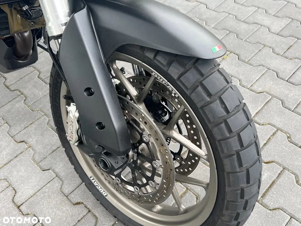 Ducati Multistrada - 17