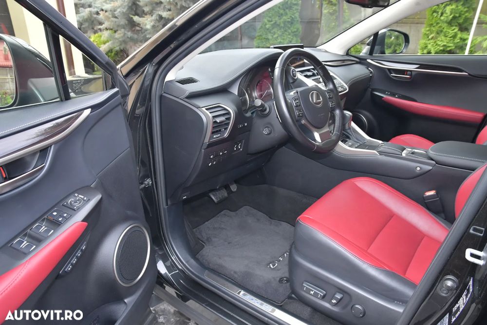 Lexus Seria NX 300h AWD Luxury - 24