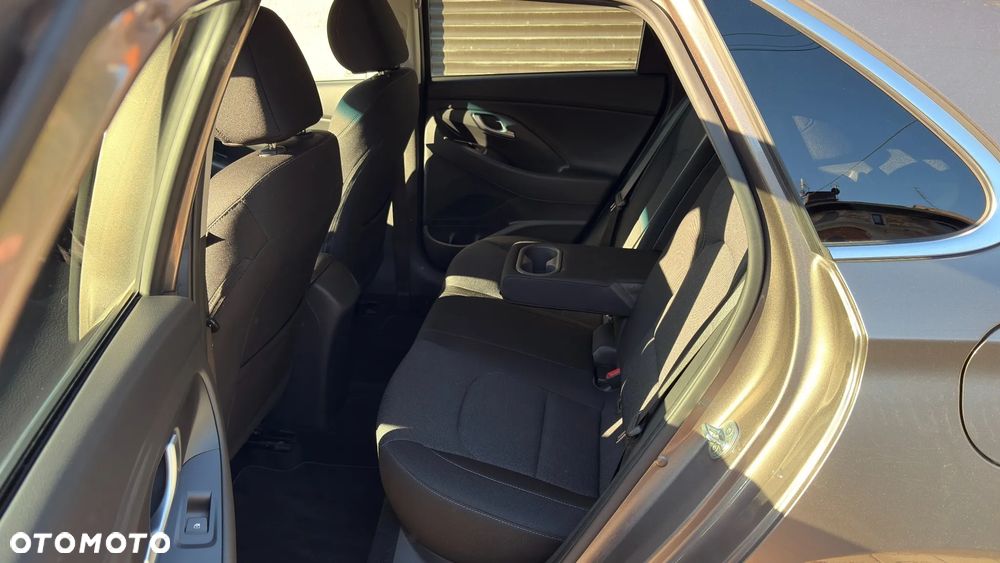 Hyundai i30 1.5 T-GDI 48V Comfort - 19