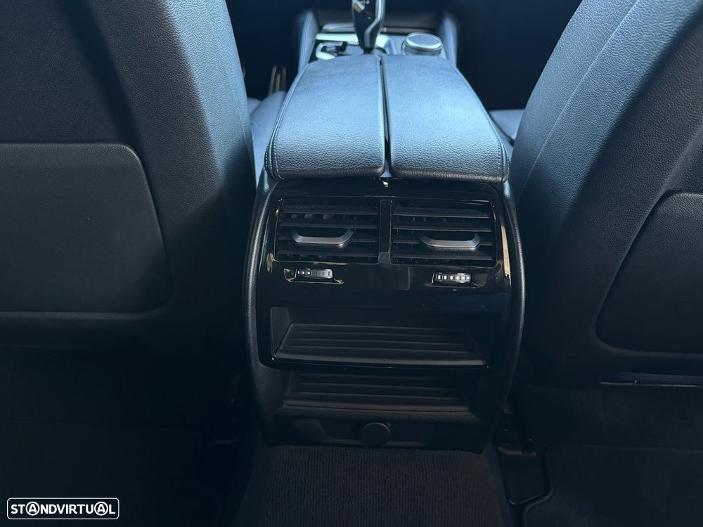 BMW 530 e iPerformance Pack M - 10