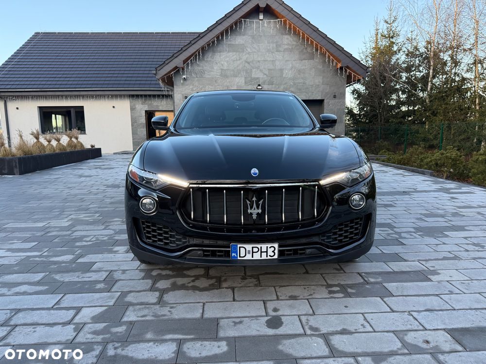 Maserati Levante Q4 - 2