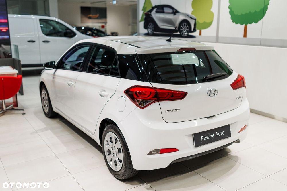 Hyundai i20 - 14