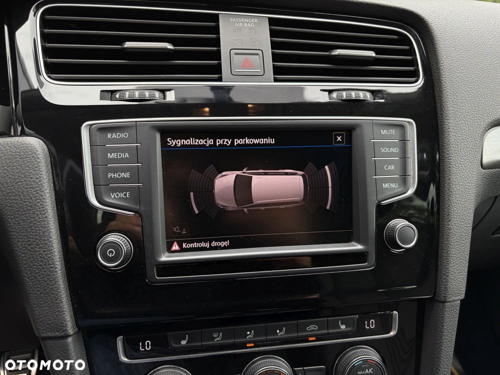 Volkswagen Golf 1.4 TSI BlueMotion Technology Allstar - 24