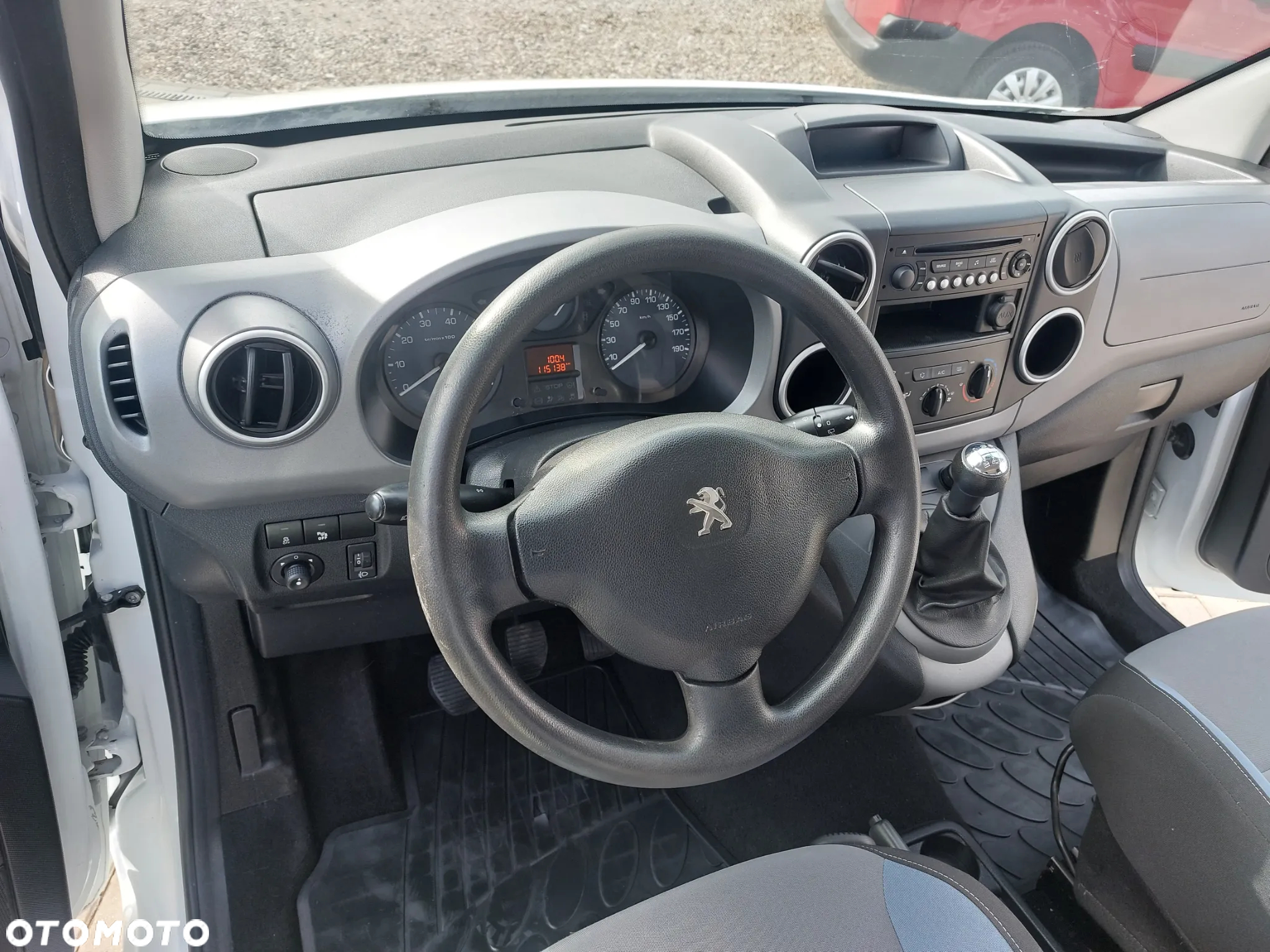 Peugeot Partner 1.6 BlueHDi Active - 12
