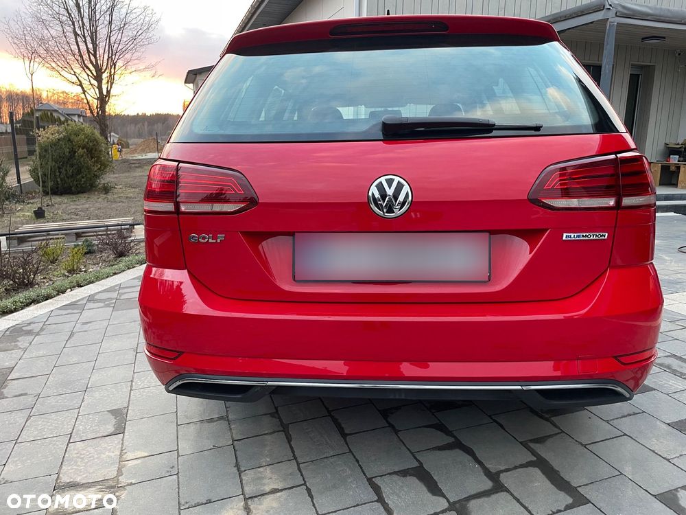 Volkswagen Golf 1.5 TSI BlueMotion ACT DSG Comfortline - 5