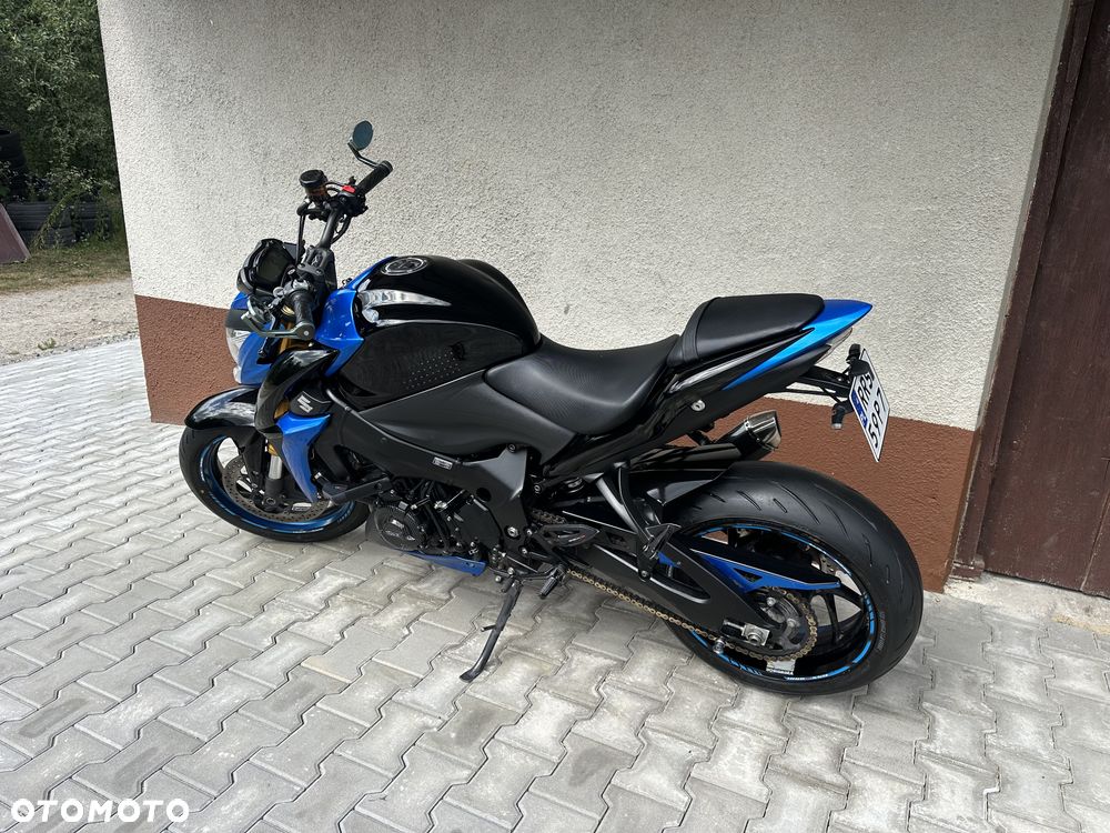 Suzuki GSX - 40