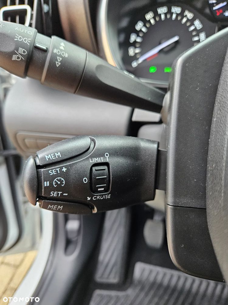 Citroën C3 Aircross 1.2 PureTech Feel S&S - 20