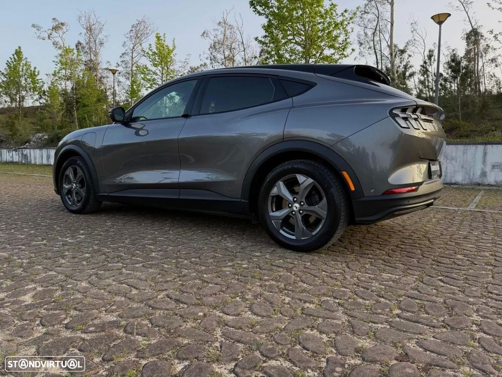 Ford Mustang Mach-E Standard - 16