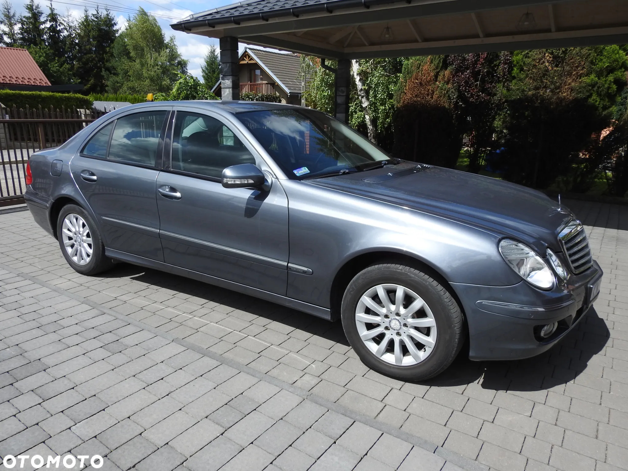 Mercedes-Benz Klasa E - 25