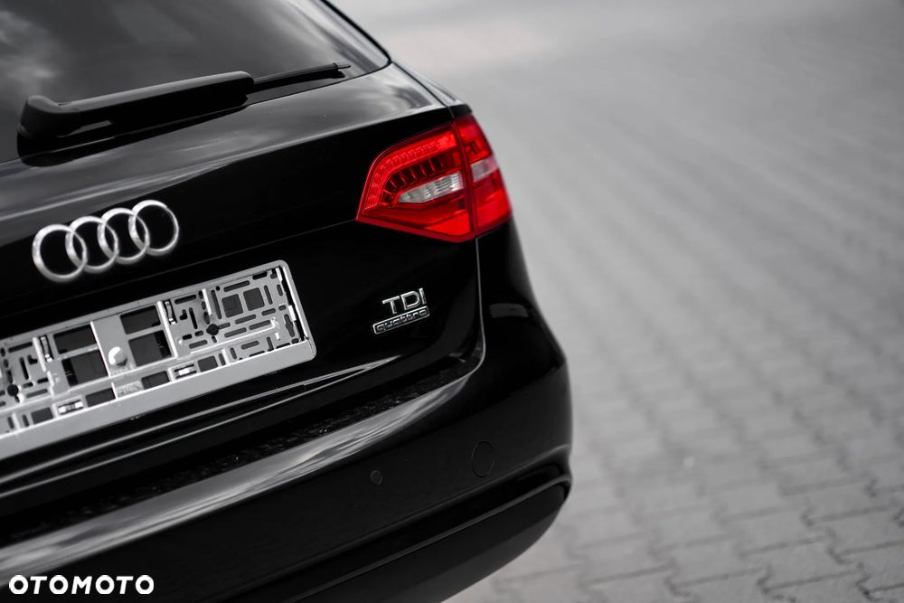 Audi A4 Avant 2.0 TDI Quattro S tronic - 7