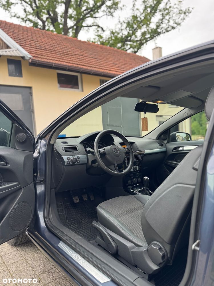Opel Astra 1.6 - 7