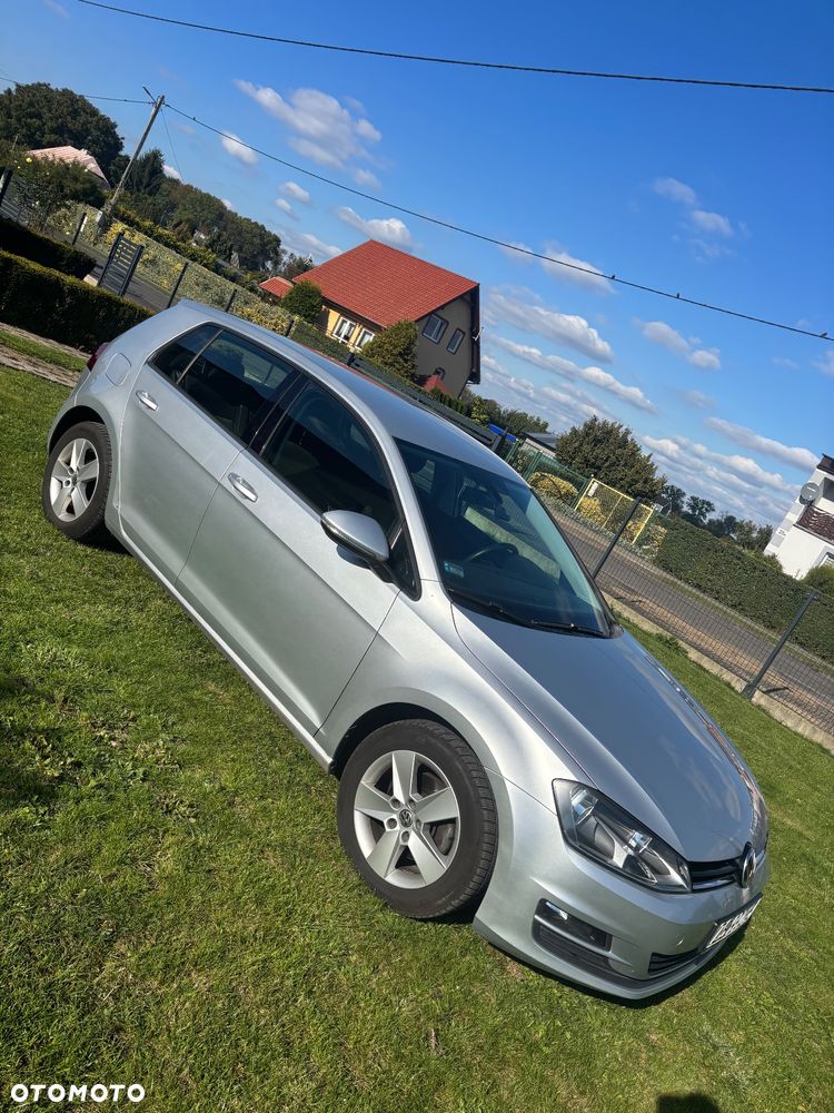 Volkswagen Golf VII 1.2 TSI BMT Comfortline - 3