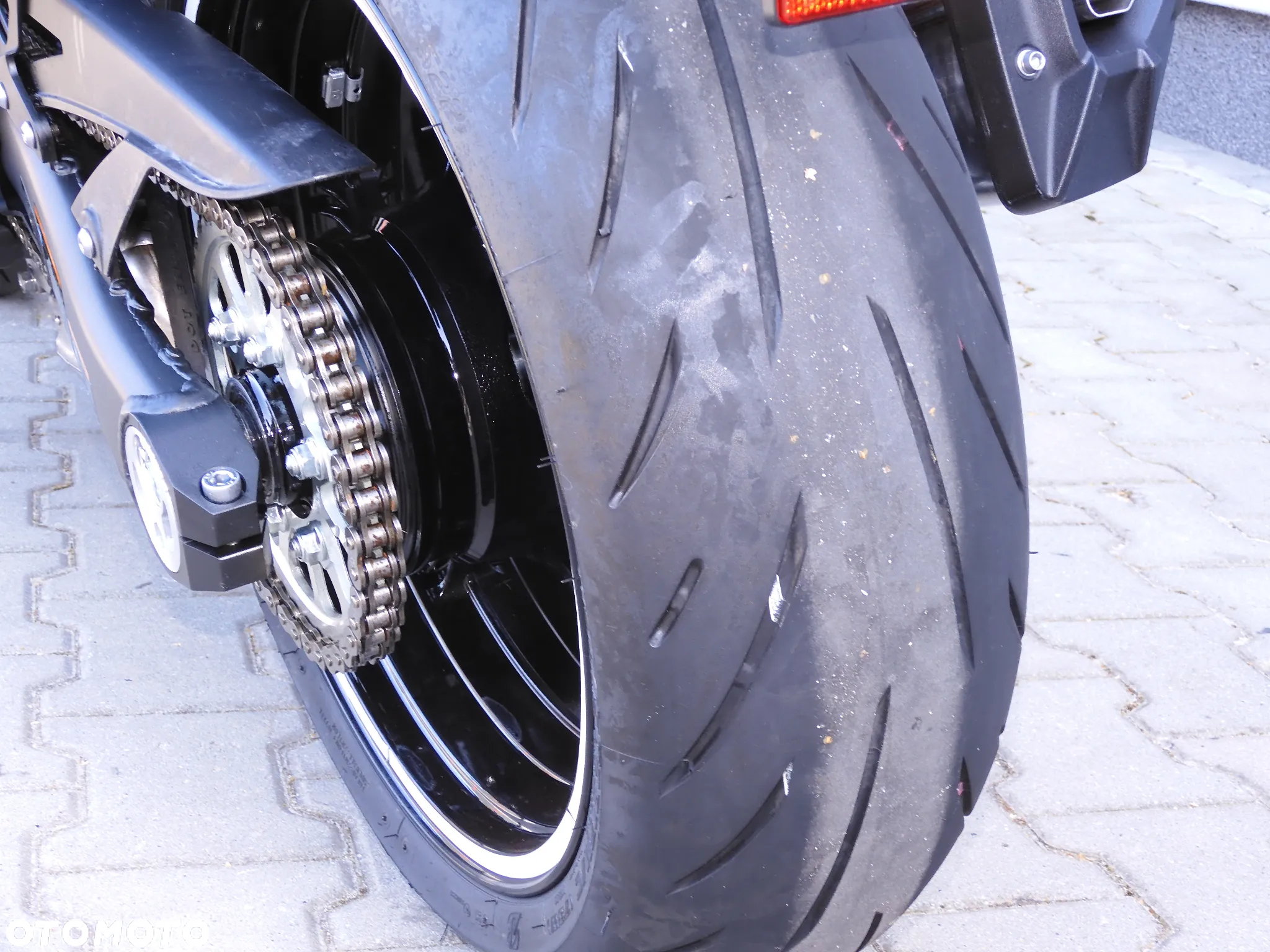 Kawasaki Ninja 1000 SX - 30