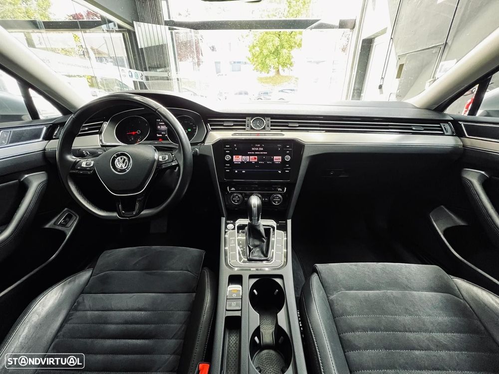 VW Passat 2.0 TDI Highline DSG - 17