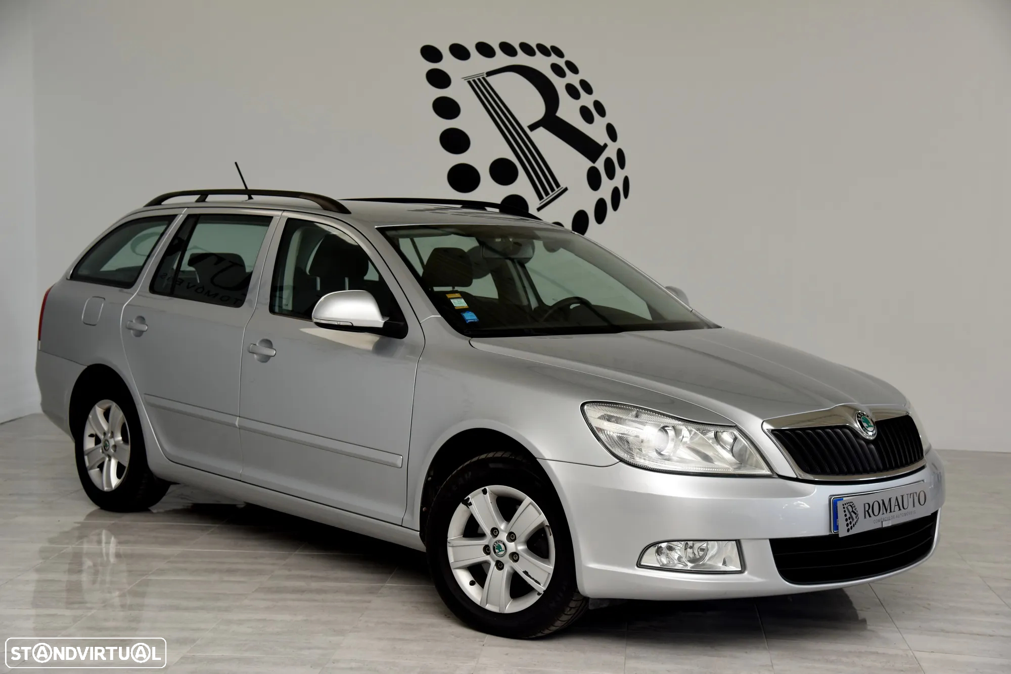 Skoda Octavia Break 1.6 TDi Ambiente DSG - 3