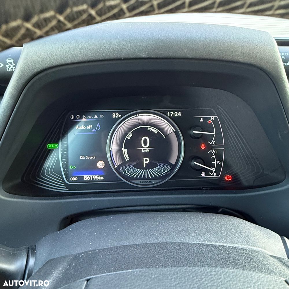 Lexus UX 250h FWD Business - 10