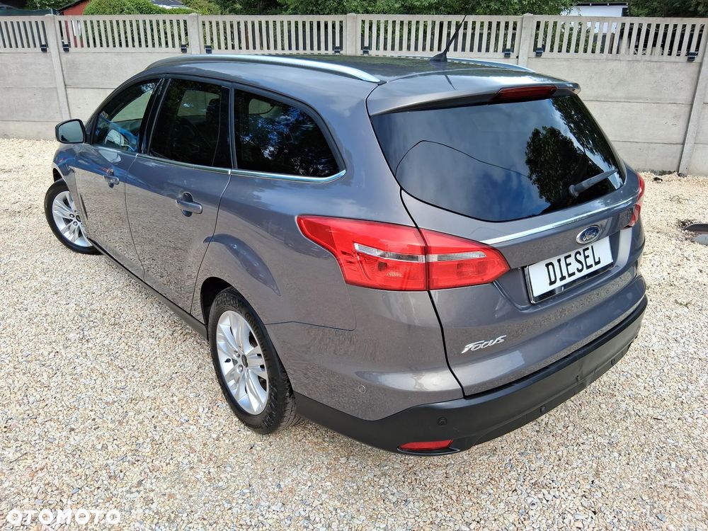 Ford Focus 2.0 TDCi DPF Titanium - 30