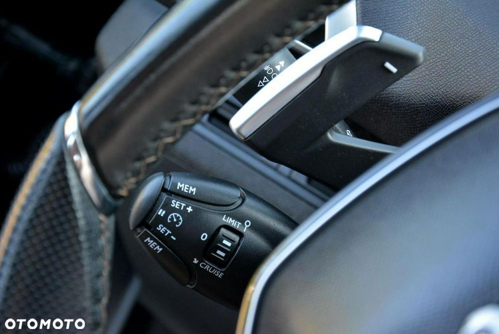 Peugeot 5008 2.0 BlueHDI GT S&S EAT8 - 31