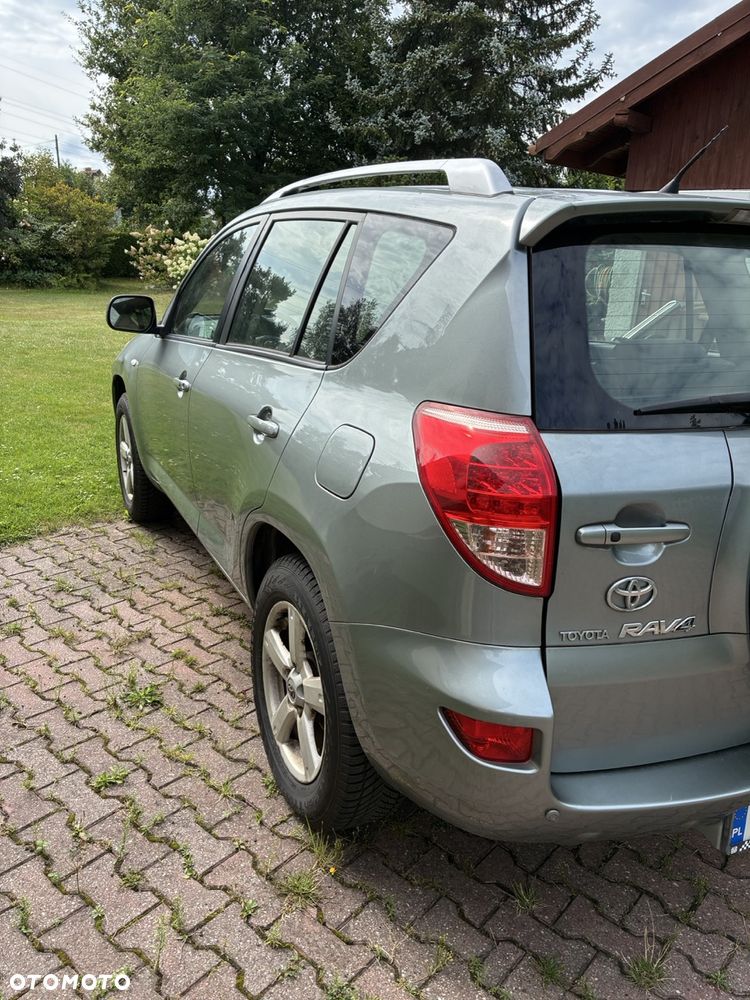 Toyota RAV4 2.0 VVT-i Prestige - 3