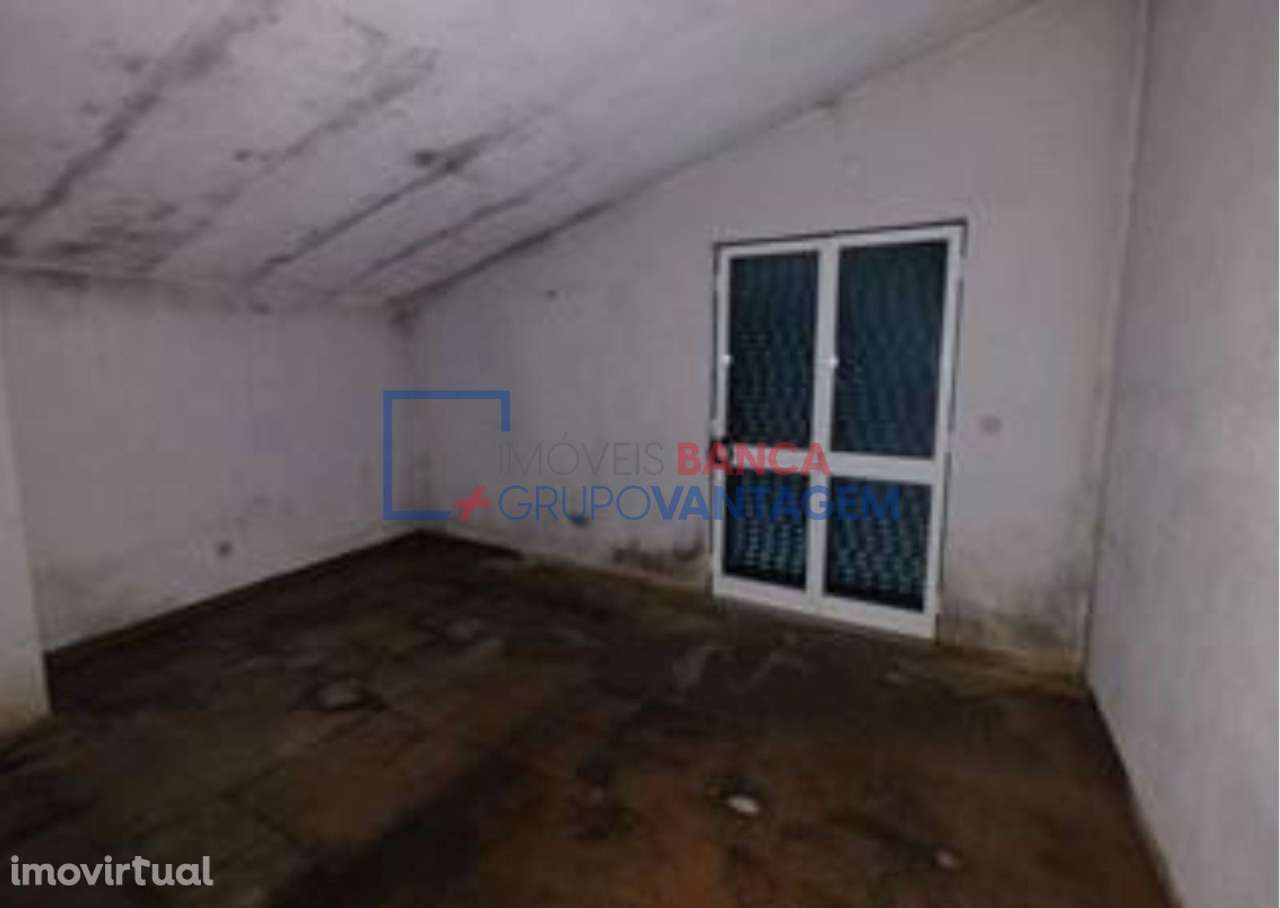 Moradia T3 | Penacova | 90.000 € - Grande imagem: 4/6
