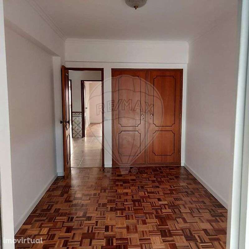 Apartamento T2 para arrendamento - Grande imagem: 3/5